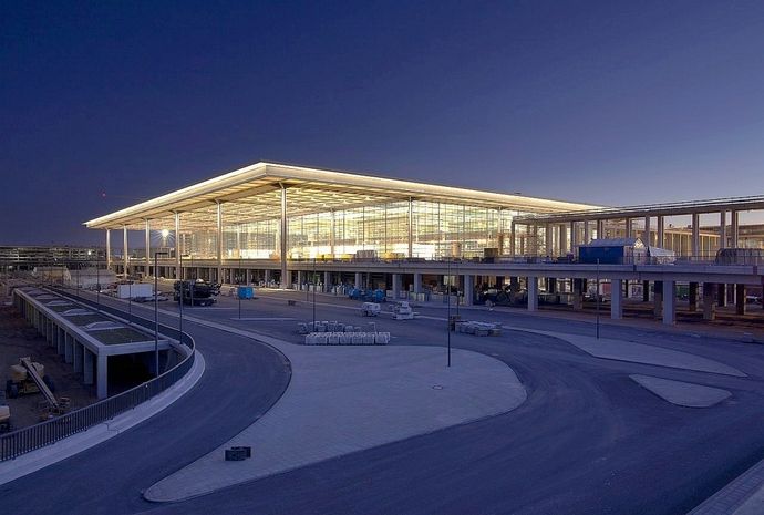 Кабмін виділив 200 мільйонів на проектування аеропорту «Придніпров'я»