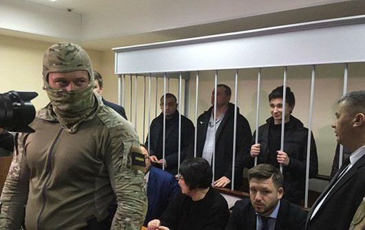 Тюремники Москви не пускають до полонених українських моряків адвокатів
