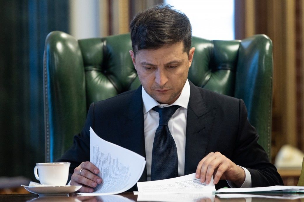 Зеленський скасував укази Порошенка про призначення і звільнення членів Нацради з питань телебачення