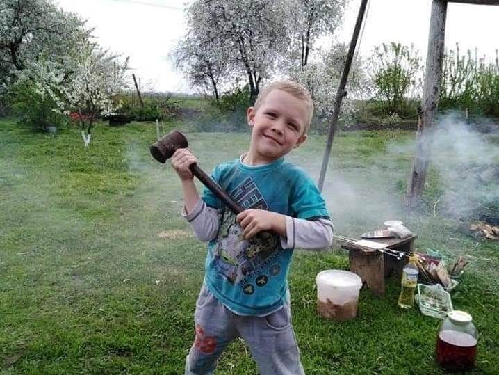 Поранений патрульними 5-річний Кирило Тлявов помер у лікарні