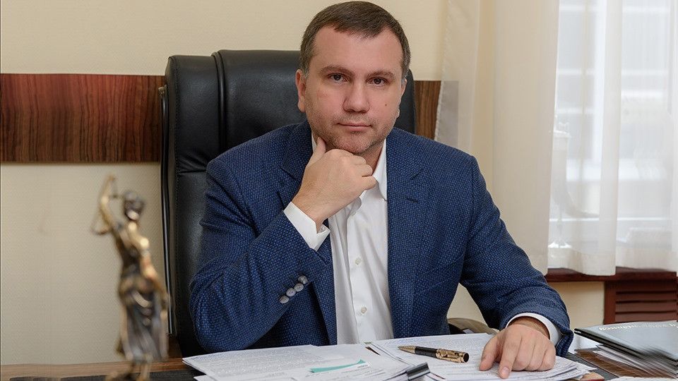 ГПУ вручила підозру голові Окружного адмінсуду Києва Павлу Вовку
