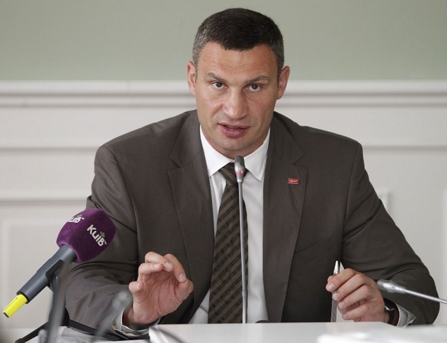 Кличко заявляє про підкуп депутатів Київради з метою зірвати наступне засідання