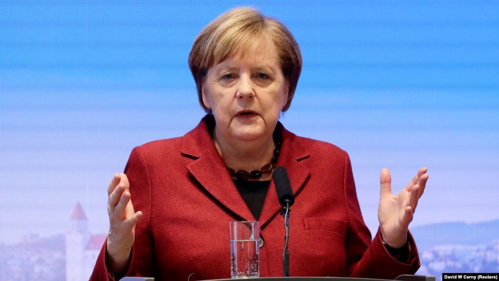 Меркель звинуватила Росію в руйнуванні ДРСМД