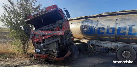 Вантажівки проти бусів: за три дні в кількох аваріях загинуло 25 людей