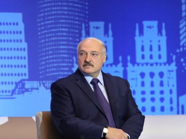 Лукашенко визнав Росію учасницею війни на Донбасі