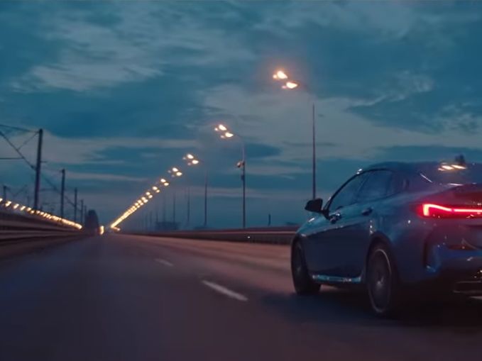 BMW зняла рекламу нової моделі в Києві (відео)