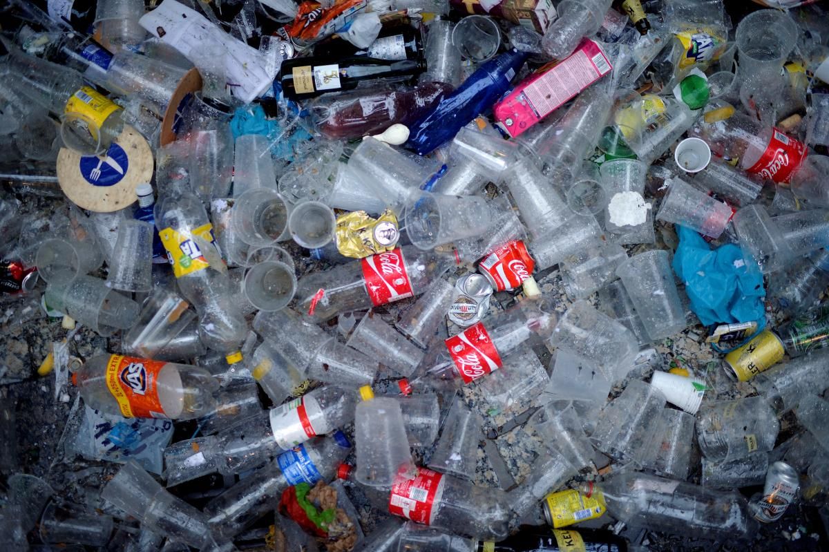 Coca-Cola, Nestlé та PepsiCo найбільше забруднювали довкілля пластиком у 2019 році