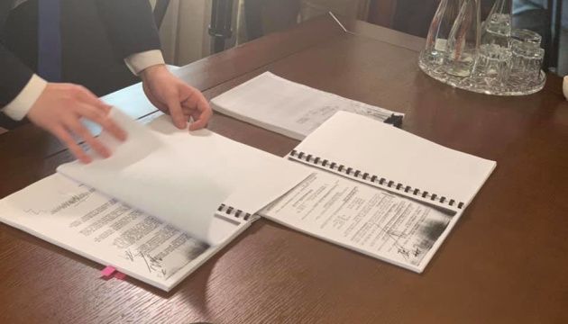 Меджлісу передали документи про депортацію кримських татар