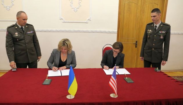 Україна та США підписали протокол про оборонну співпрацю