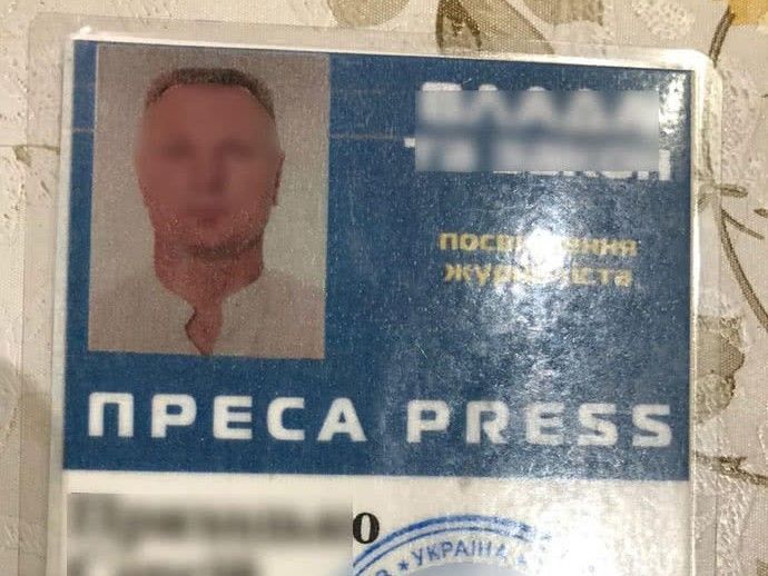 Поліція Київщини затримала банду, ватажок якої видавав себе за журналіста