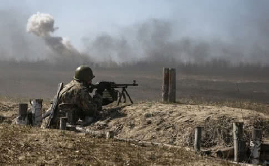 «Розведення» триває: ворог на Донбасі цинічно і постійно порушує режим припинення вогню