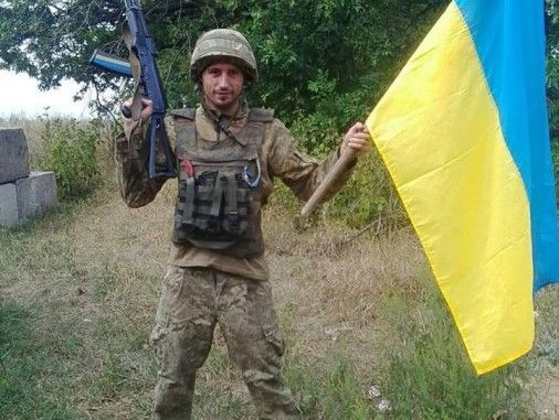 Внаслідок ворожого обстрілу в зоні ООС загинув боєць 28 омбр Василь Лісіцин