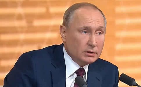 Путін хоче, щоб закон про особливий статус Донбасу був закріплений в Конституції України