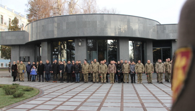 У Залі пам’яті Міноборони вшанували загиблих захисників (Відео)