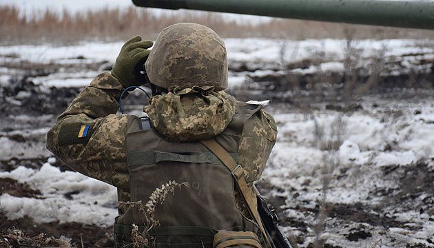 Окупанти обстріляли українських захисників зі 120 мм гранатометів