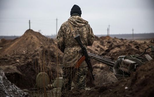 Окупанти на Донбасі «привітали» українців зі щедрим вечором обстрілами з забороненої зброї