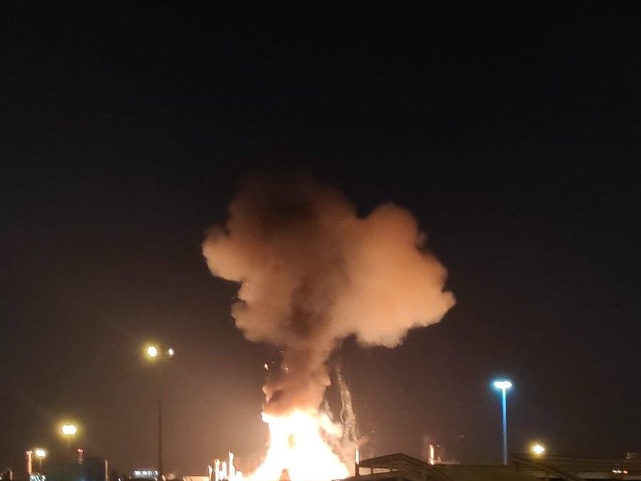 1 людина загинула, 6 постраждали через вибух на нафтохімічному заводі в Іспанії