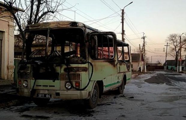 На Одещині згорів автобус Нацгвардії, водій встиг висадити солдатів