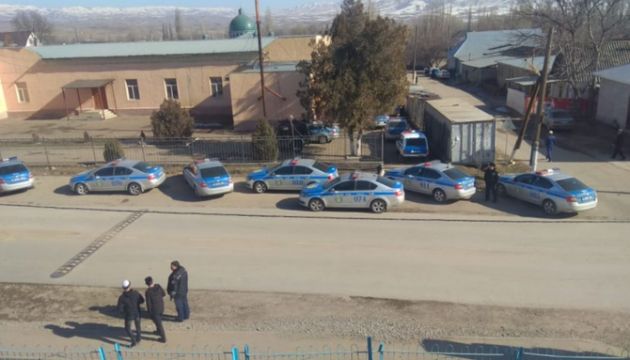 На півдні Казахстану сталися масові заворушення - восьмеро загиблих, 40 постраждалих