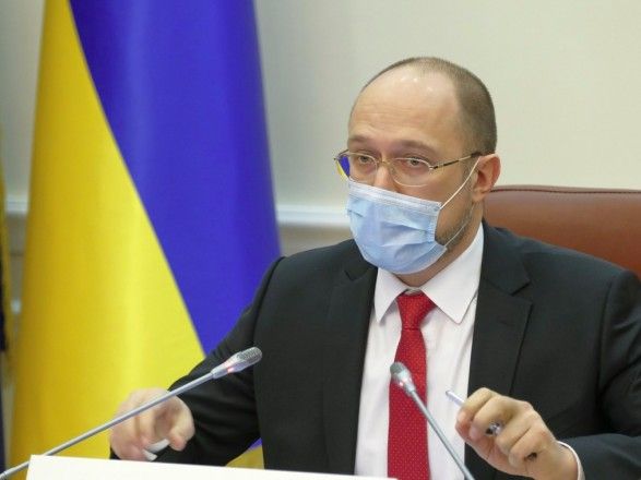 Шмигаль не вбачає загрози дефолту Україні через коронавірус