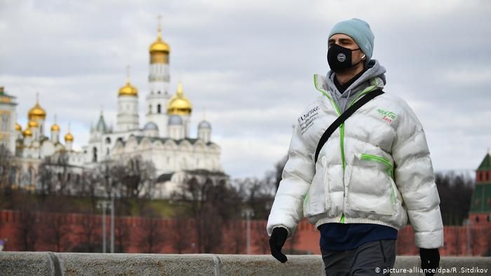Коронавірус: в Росії інфіковано понад 405 тисяч осіб
