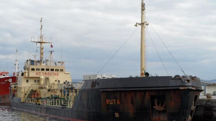 Додому: українські моряки повертаються після трьох років в'язниці в Лівії