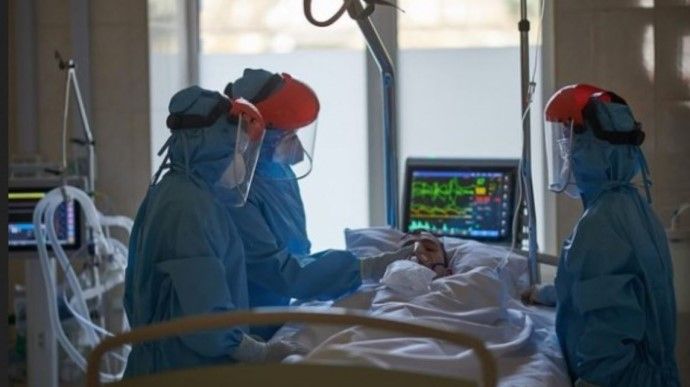 Коронавірус на Закарпатті: в лікарнях бракує місць для хворих
