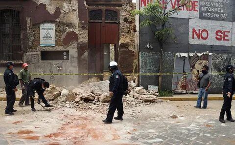 У Мексиці десятки загиблих і поранених через землетрус