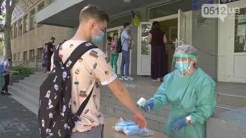 В Україні зросла кількість пневмоній і госпіталізацій із COVID-19