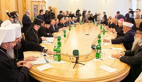 Рада Церков кличе Разумкова на зустріч задля діалогу