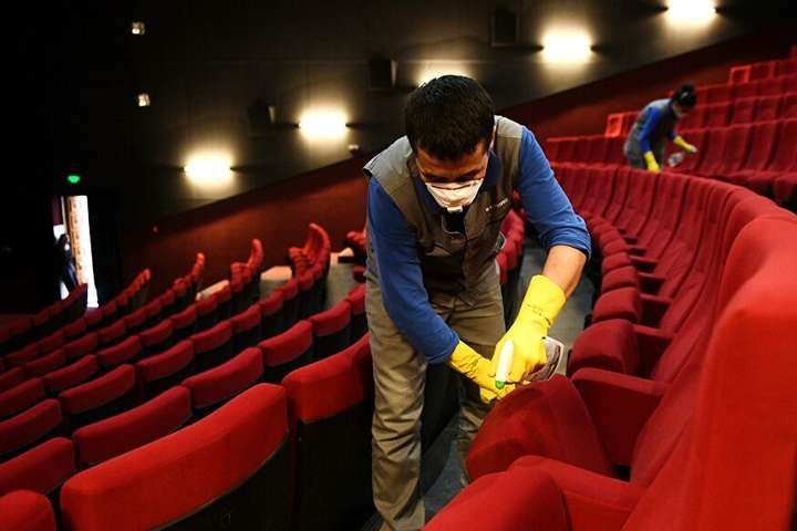 У Києві дозволили роботу кінотеатрів і ресторанів після 22.00