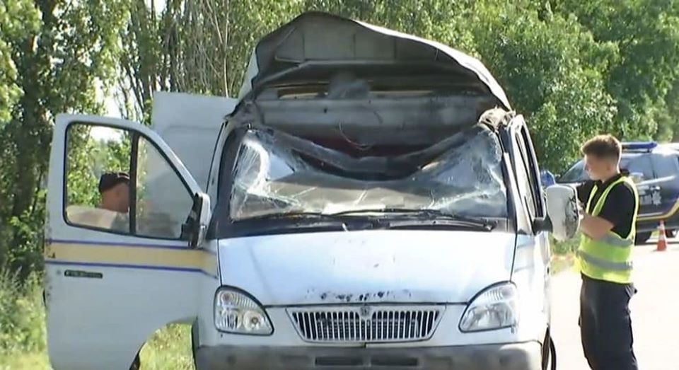 На Полтавщині затримали підозрюваних у підриві авто "Укрпошти"