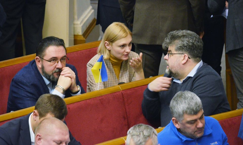 Зеленський говорив зі «слугами народу» про кандидатів на голови НБУ і АМК