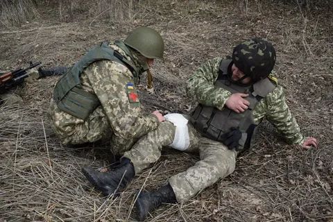 Доба в ООС: семеро українських захисників поранені