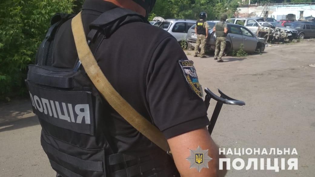 Поліція затримала полтавського терориста, який взяв у заручники поліцейського
