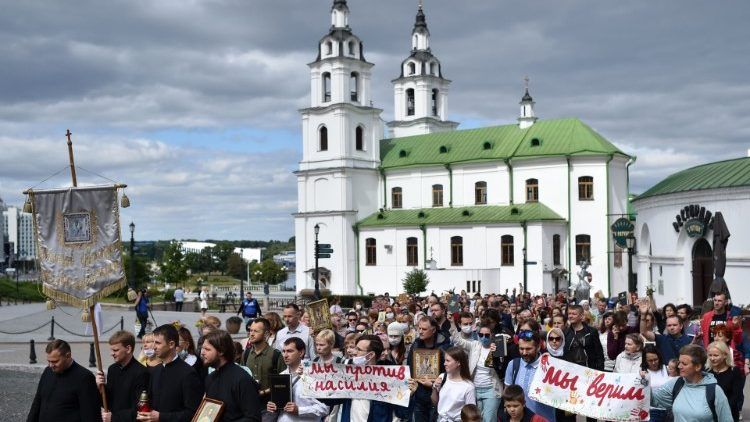 Папа Римський закликав білорусів і Лукашенка до діалогу