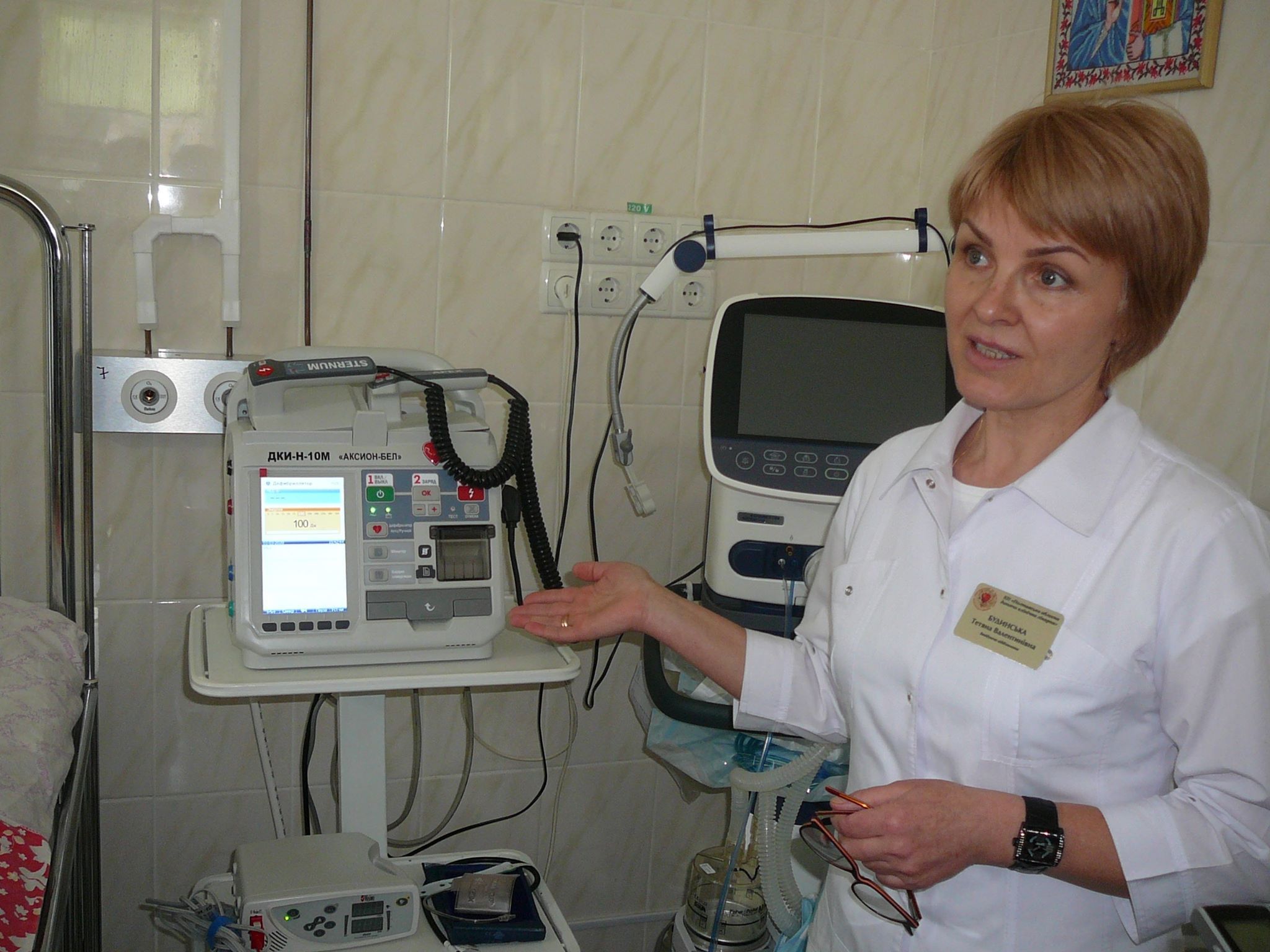 У Полтавській обласній дитячій лікарні радо користуються купленим за гроші благодійників обладнанням