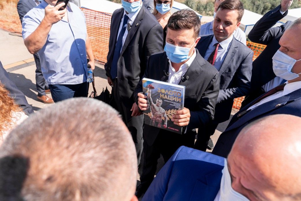 Зеленський хоче не боятися плювків у обличчя на вулиці після президентства