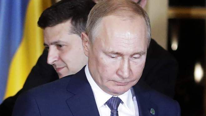 «Стосунків нема, а діалог є»: Зеленський про відносини з Росією та Путіним