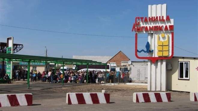 КПВВ «Станиця Луганська» відновив роботу після масштабних пожеж