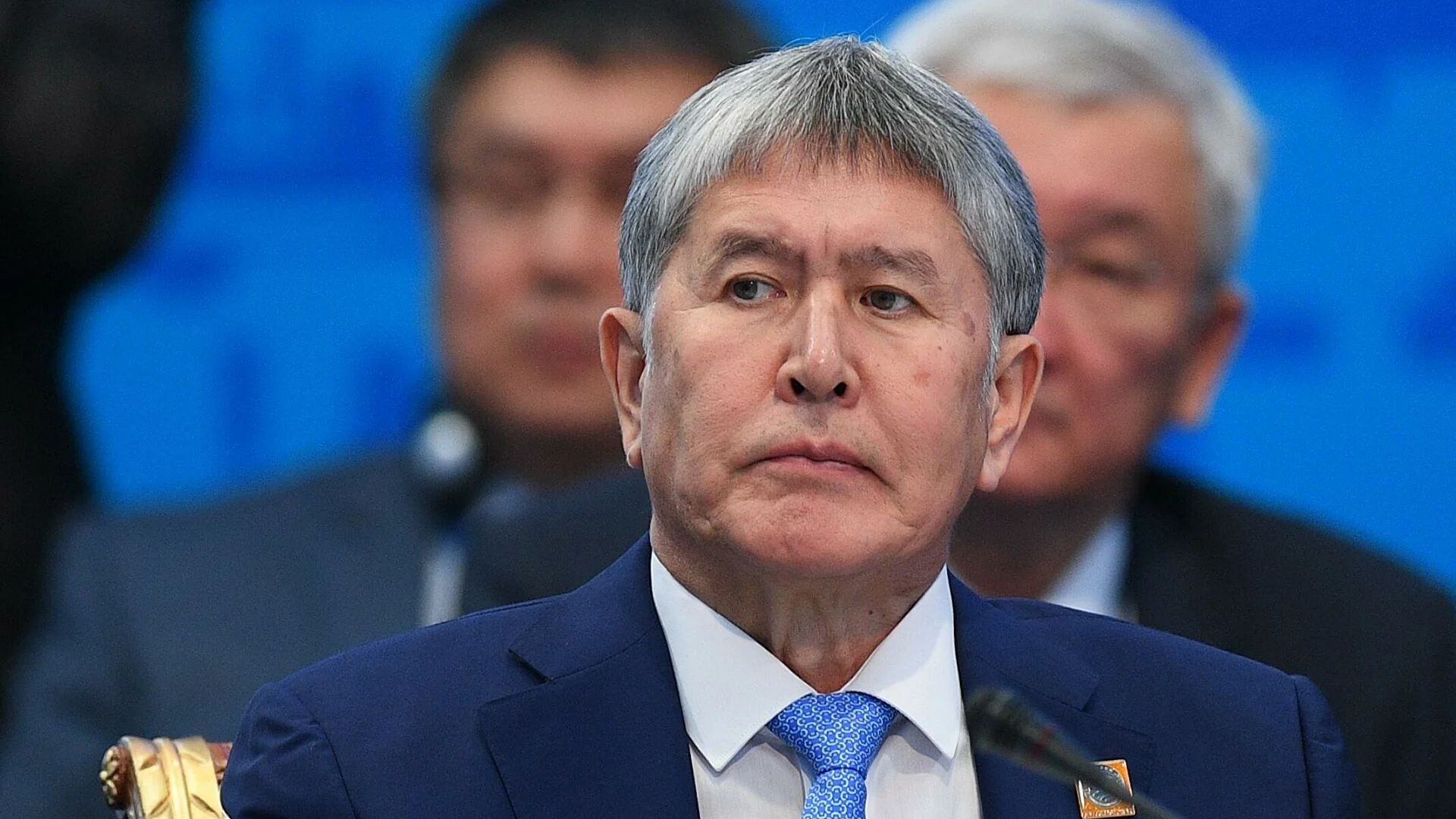 У Бішкеку скоєно замах на експрезидента Киргизстану Алмазбека Атамбаєва