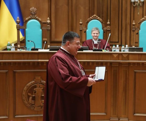 Голова КСУ Тупицький хоче зустрітися із Зеленським для врегулювання конституційної кризи