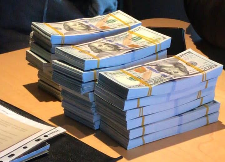 У Києві затримали шахраїв з «Офісу генпрокурора»: вимагали $500 тисяч
