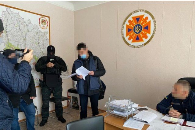 Пожежі на Луганщині: у ДСНС відбулися обшуки