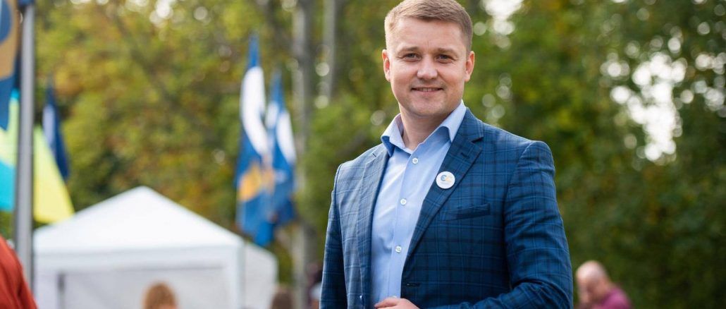 Кандидат від «ЄС» Олександр Третяк виграє вибори мера у Рівному