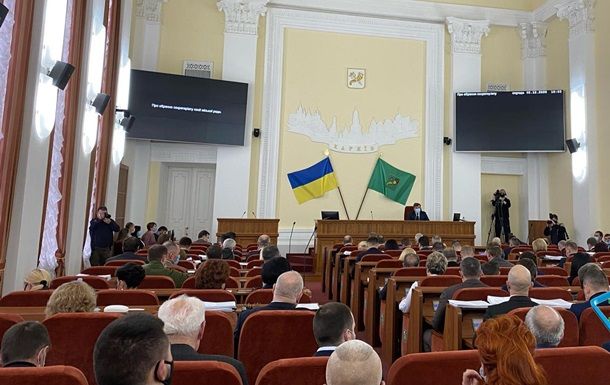 Депутати Харкова змінили регламент «під Кернеса»