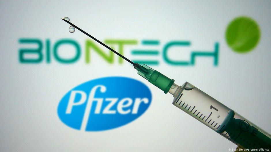 Велика Британія розпочинає вакцинацію від коронавірусу вже наступного тижня