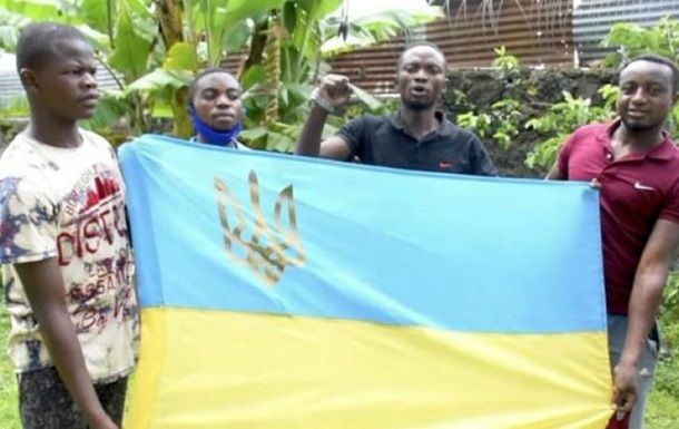 Жителі Конго привітали ЗСУ зі святом, відео