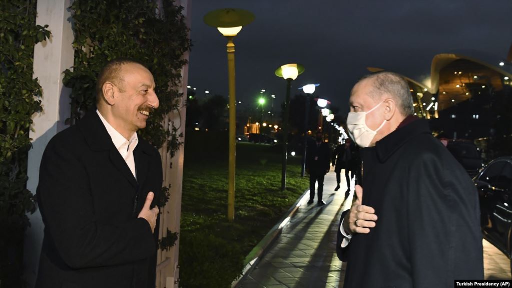 Ердоган прилетів до Баку на військовий парад перемоги у війні за Нагірний Карабах