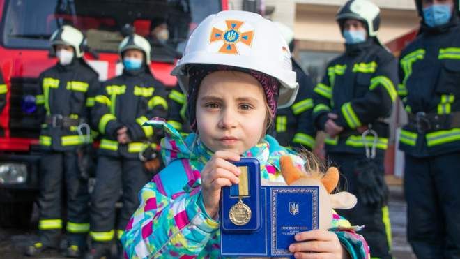 У Києві 4-річну дівчинку нагородили орденом «За добру справу»